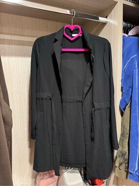 Timing Black Open-Front Lightweight Jacket